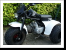 So sieht sie nun aus ....mit neuer Verkleidung und Tank und neuem Motor